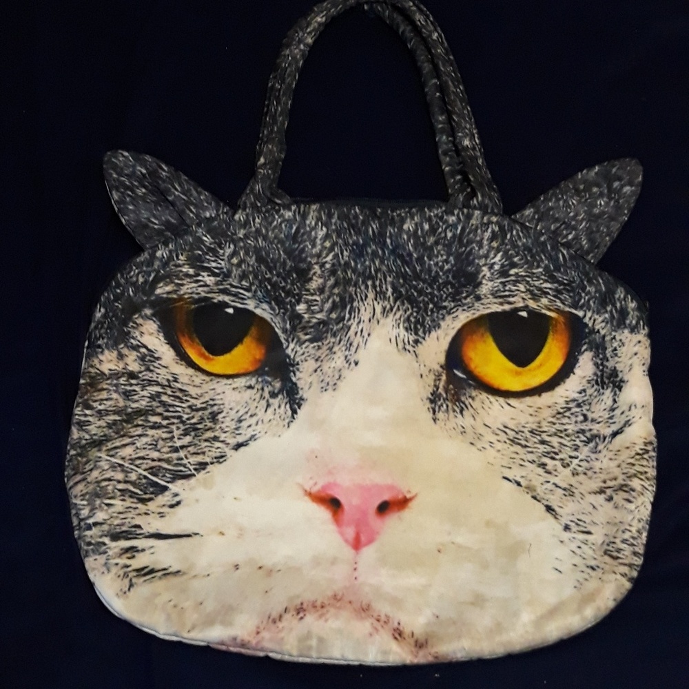 Kitty purse
